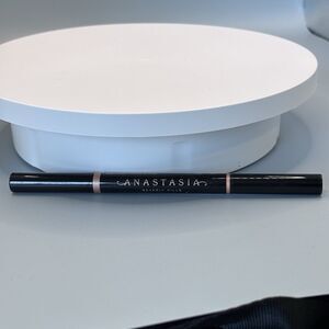 ANASTASIA Beverly Hills BROW DEFINER - CHOCOLATE Full Size .2 g
